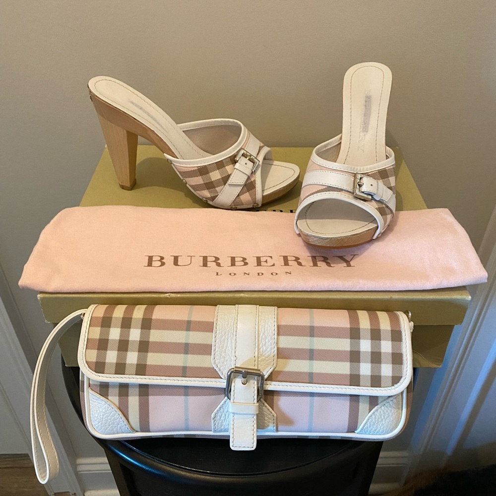 NIB Vintage Burberry Pink Nova Check White Leather Wooden Slide Heels Size 8 39